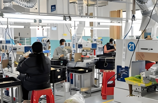 灯具自动化组装生产线设备,如何选择自动化公司